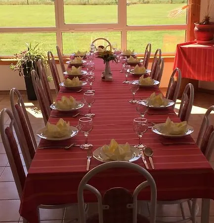 To Panzio Orseg Bed & Breakfast Bajansenye