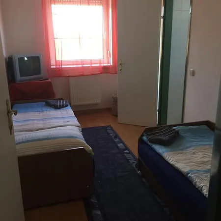 Bed & Breakfast To Panzio Orseg Bajansenye
